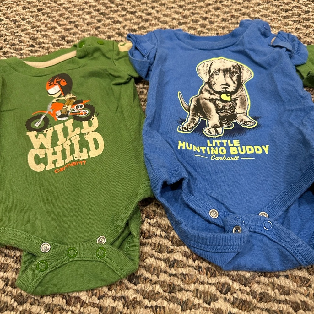 Onesies - Picture 4 of 8